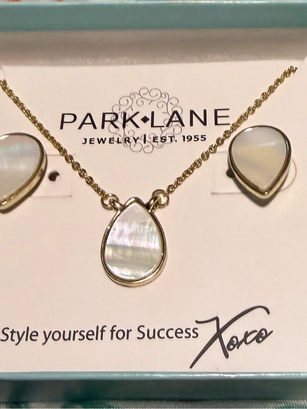 Park Lane Gold and White Mother-of-Pearl Teardrop Necklace & Earrings